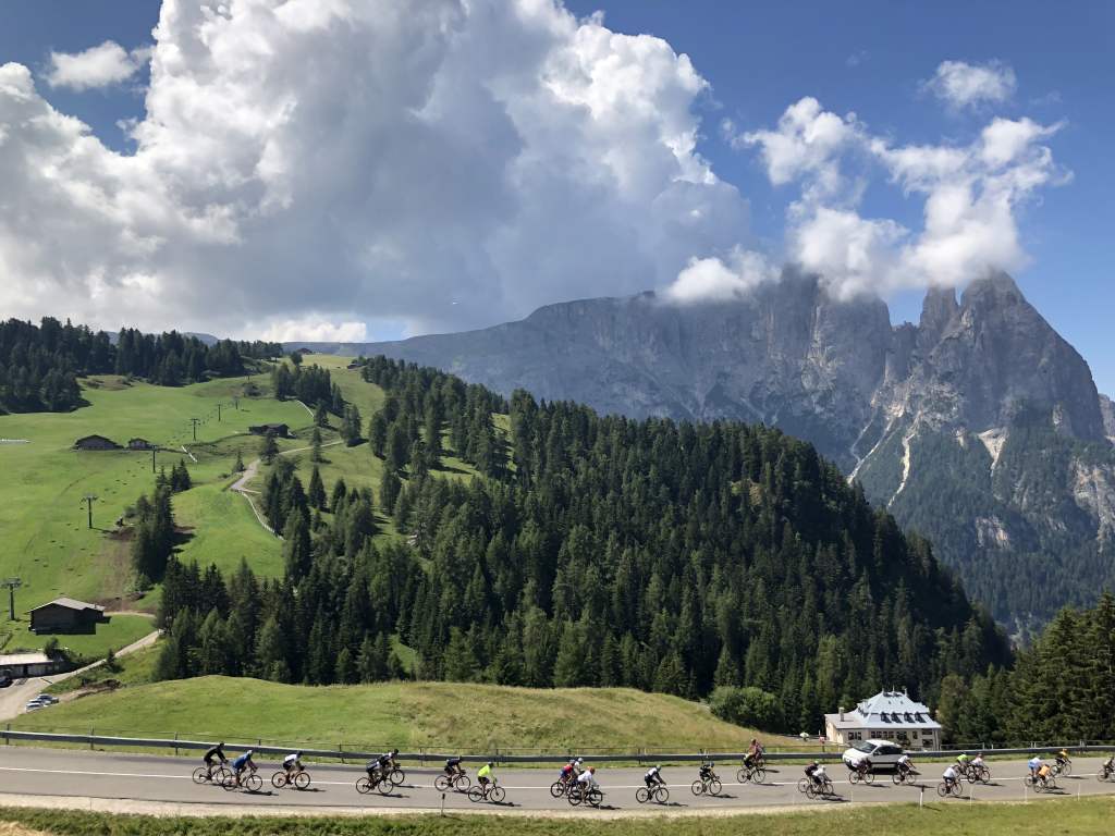 Descending Alpe de&nbsp;suisse-III