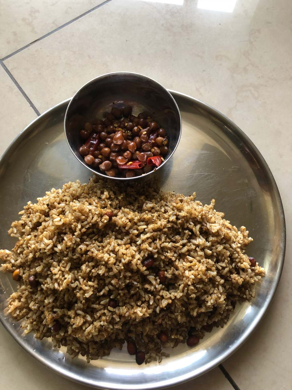 Puliogare with Sundal