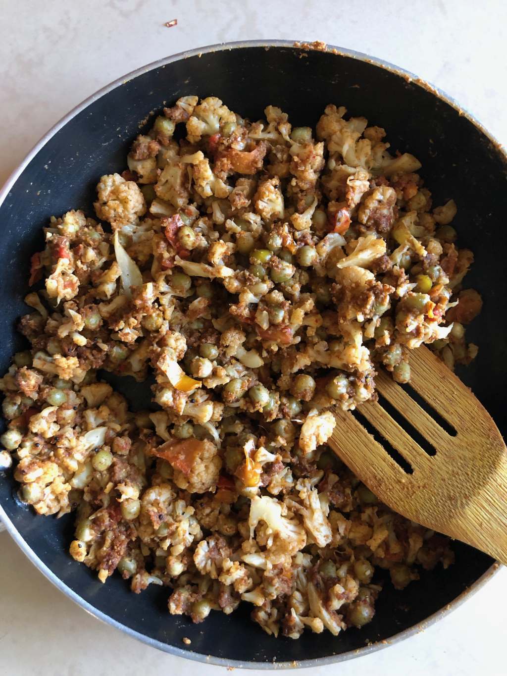 Cauliflower peas Sabzi