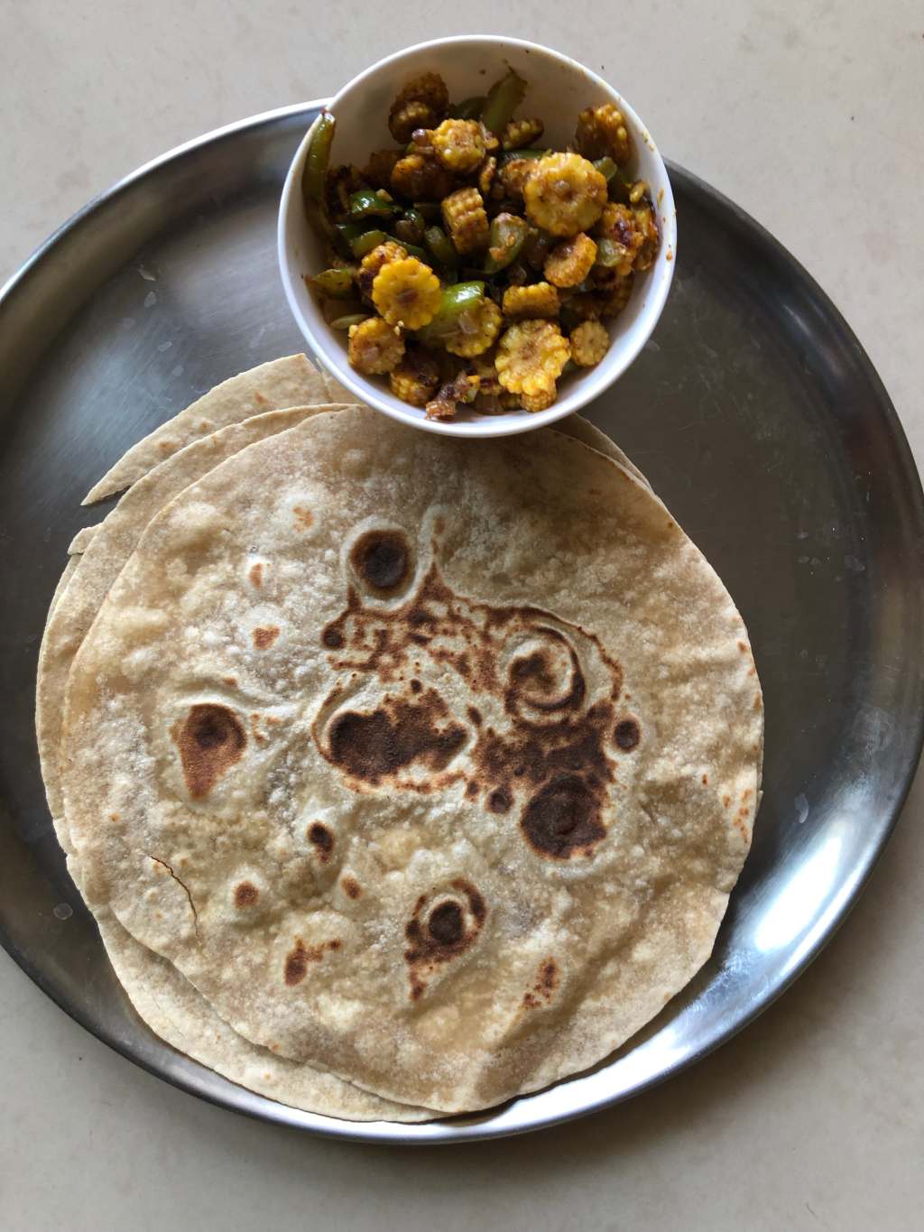 Roti and Chilli Baby&nbsp;corn