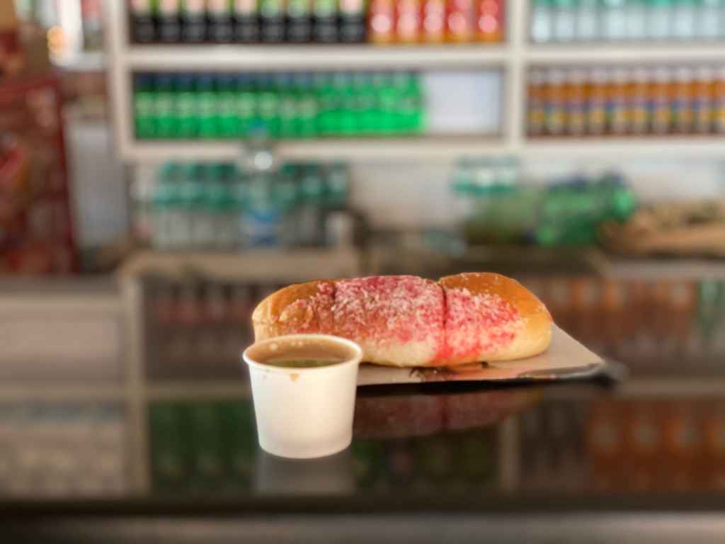 Bun Butter Jam &&nbsp;Tea.