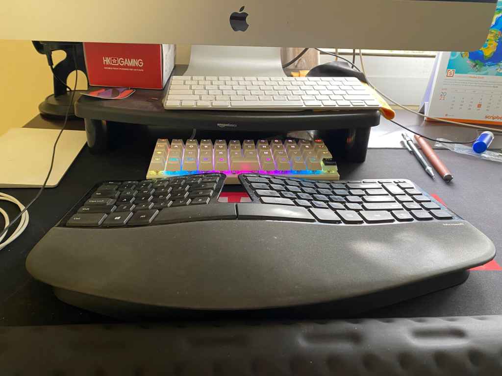 Playing around with&nbsp;keyboards.