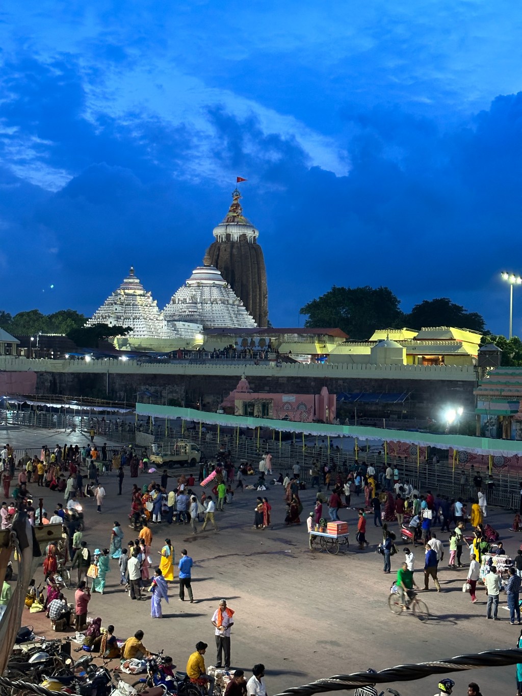 Puri Jagannath at&nbsp;sunset